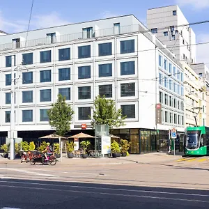 Ibis Bahnhof Otel